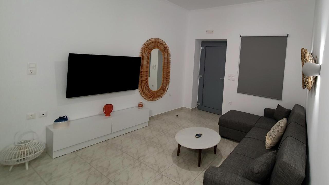 TriovasálosAlexandra'S Boutique Houseアパートメント エクステリア 写真