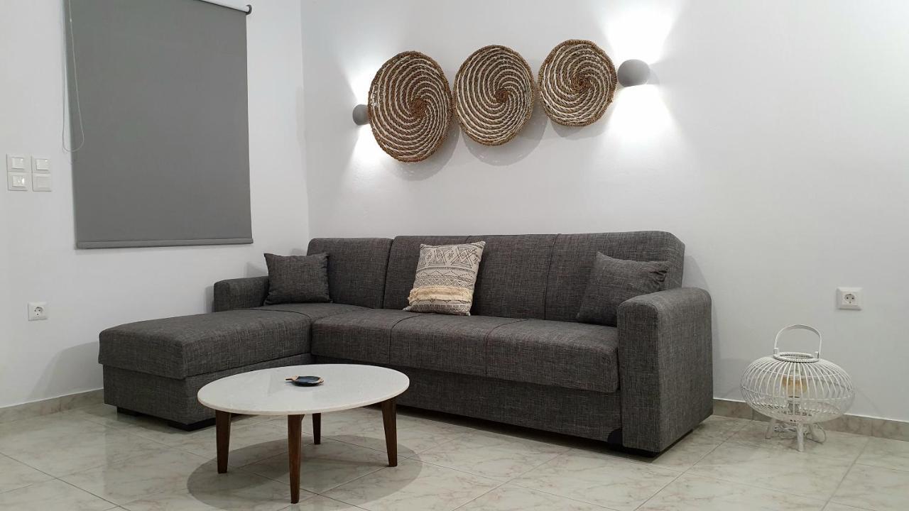 TriovasálosAlexandra'S Boutique Houseアパートメント エクステリア 写真